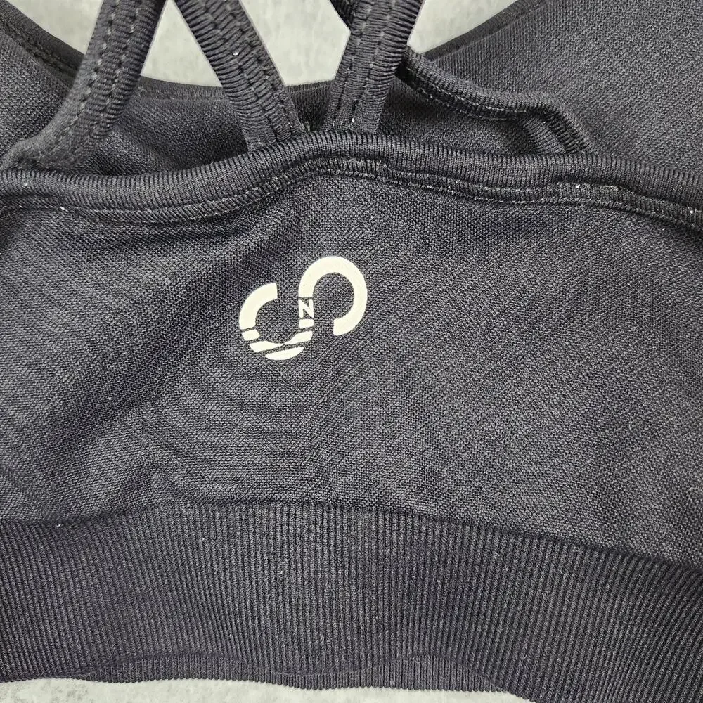 🌼Curves N Combatboots Sports Bra Size Small Black Removable Cups